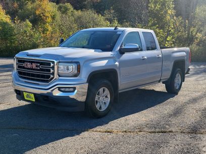 Used 2017 GMC Sierra 1500 SLE w/ SLE Value Package