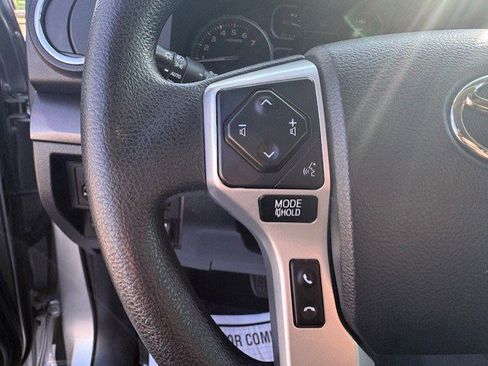 Used 2018 Toyota Tundra SR5 w/ SR5 Upgrade Package image 15