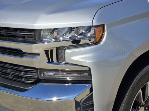 Used 2022 Chevrolet Silverado 1500 LT image 8