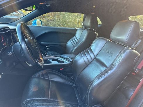 Used 2018 Dodge Challenger SRT Hellcat image 16
