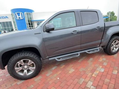 Used 2016 Chevrolet Colorado Z71 AWD/4WD image 6