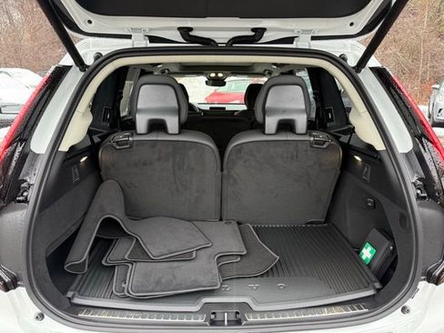 New 2026 Volvo XC90 B6 Ultra w/ Lounge Package AWD/4WD image 33
