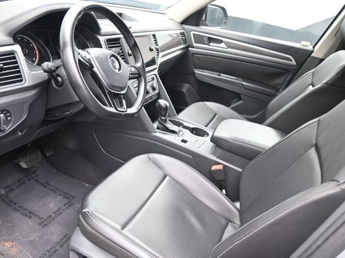 Used 2018 Volkswagen Atlas SE image 9
