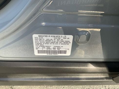 New 2026 Nissan Leaf Platinum+ image 38