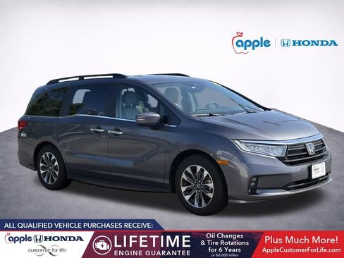 Used 2024 Honda Odyssey EX-L image 1