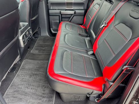 Used 2019 Ford F150 Lariat w/ Equipment Group 502A Luxury AWD/4WD image 24