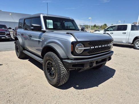 Used 2024 Ford Bronco Wildtrak AWD/4WD image 3