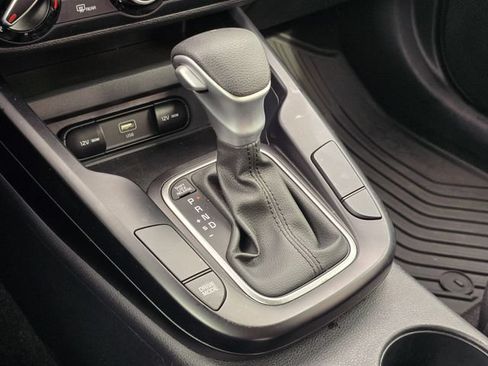 Certified 2024 Kia Soul LX FWD image 23