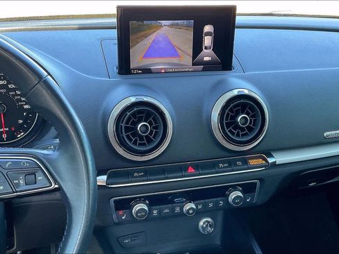 Used 2019 Audi A3 2.0T Premium image 6