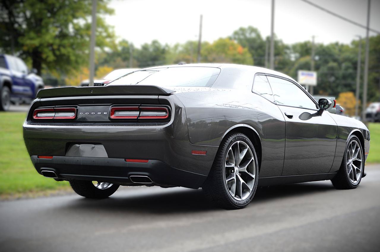 Used 2022 Dodge Challenger GT RWD image 5