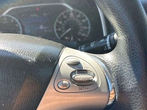 Used 2017 Nissan Murano S image 31