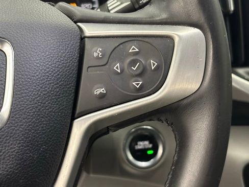 Used 2018 GMC Terrain SLE image 17