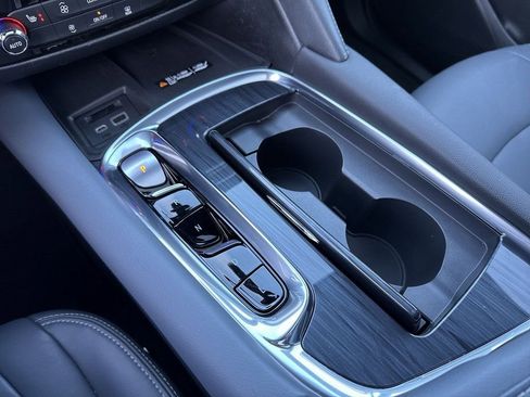 Certified 2023 Buick Enclave Essence w/ Experience Buick Package image 21