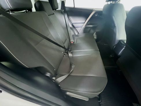 Certified 2018 Toyota RAV4 XLE image 24