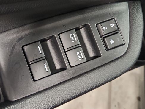 Used 2025 Honda Ridgeline Black Edition image 22