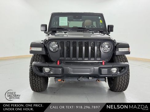 Used 2021 Jeep Wrangler Unlimited Rubicon AWD/4WD image 2