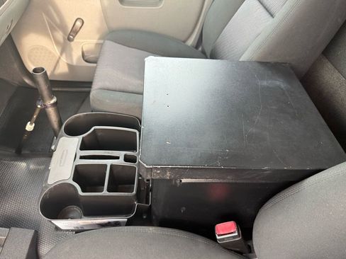 Used 2013 Chevrolet Silverado 1500 W/T image 21