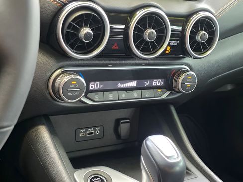Used 2023 Nissan Sentra SR FWD image 22