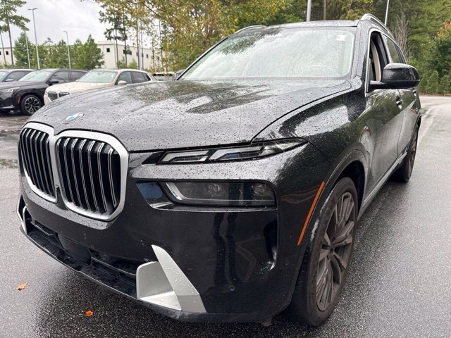 Certified 2025 BMW X7 xDrive40i w/ Executive Package AWD/4WD image 9
