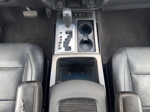 Used 2011 Nissan Armada SL RWD image 26