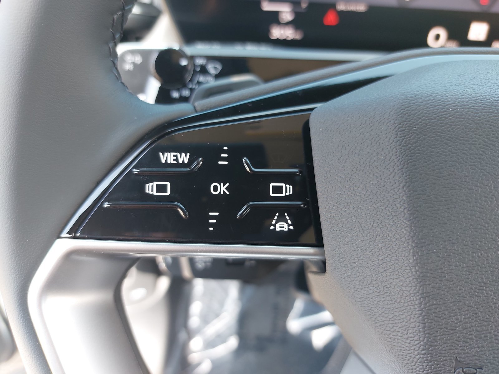 New 2026 Audi Q3 quattro 2.0T AWD/4WD image 17