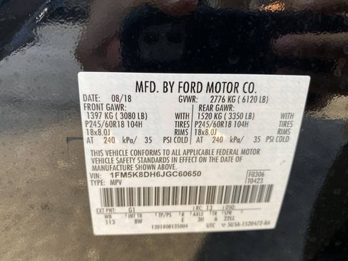 Used 2018 Ford Explorer XLT w/ Equipment Group 201A AWD/4WD image 36