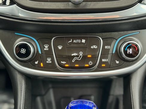 Used 2017 Chevrolet Volt Premier w/ Driver Confidence II Package image 30