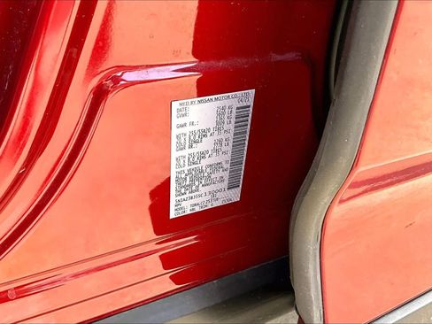 Certified 2025 Nissan Murano SV FWD image 33