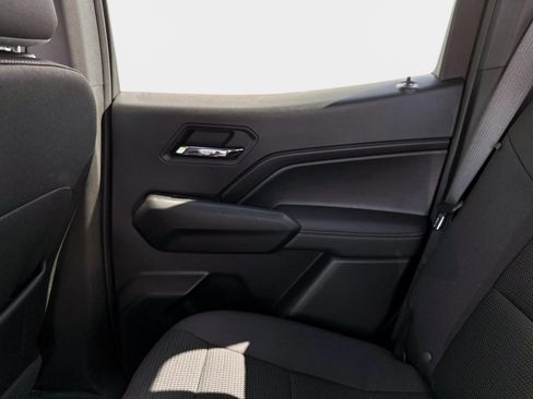 Used 2023 Chevrolet Colorado LT w/ LT Convenience Package II image 16