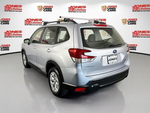 Used 2021 Subaru Forester AWD/4WD image 2