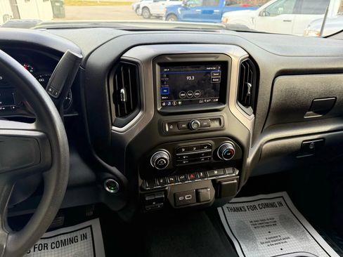 Used 2024 Chevrolet Silverado 2500 Custom w/ Custom Value Package image 19