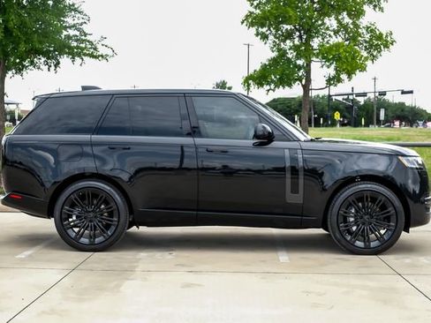 New 2026 Land Rover Range Rover SE AWD/4WD image 9