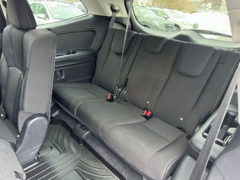 Used 2023 Subaru Ascent Premium w/ Convenience Package image 22