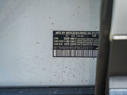 Used 2023 Mercedes-Benz GLB 250 4MATIC image 49