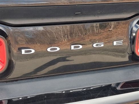 Used 2018 Dodge Challenger R/T Scat Pack image 30