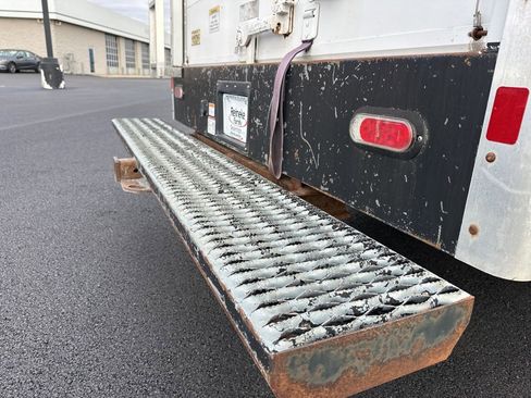 Used 2020 Ford Transit 350 DRW w/ Exterior Upgrade Package image 15