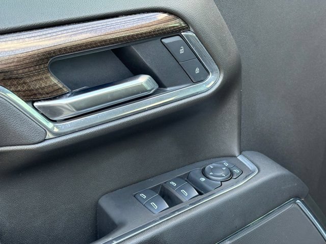 Used 2025 Chevrolet Silverado 1500 RST w/ LPO, Dark Essentials Package AWD/4WD image 17