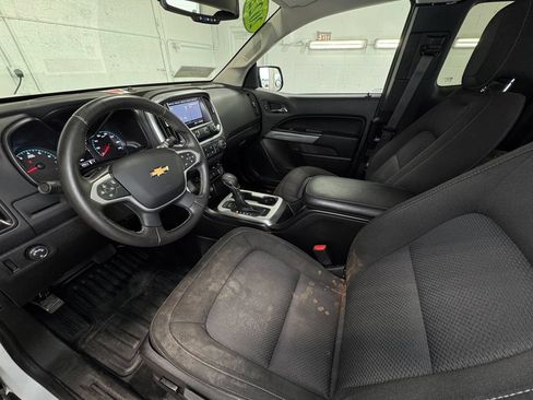 Used 2022 Chevrolet Colorado LT w/ Fleet Safety Package RWD image 14