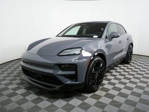 New 2026 Porsche Macan Turbo Electric image 1