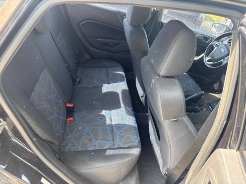 Used 2013 Ford Fiesta SE image 15