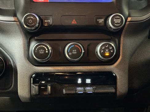 Used 2024 RAM 2500 Tradesman w/ Chrome Appearance Group image 37