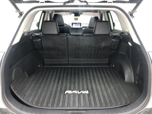 Used 2022 Toyota RAV4 Limited AWD/4WD image 25
