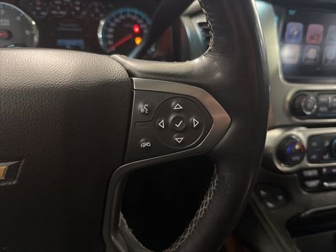 Used 2017 Chevrolet Suburban Premier AWD/4WD image 28