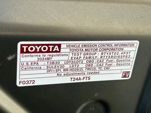 Used 2024 Toyota Tacoma TRD Sport image 28