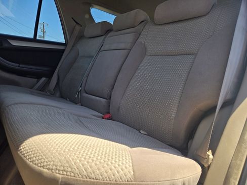 Used 2004 Toyota 4Runner Sport image 13