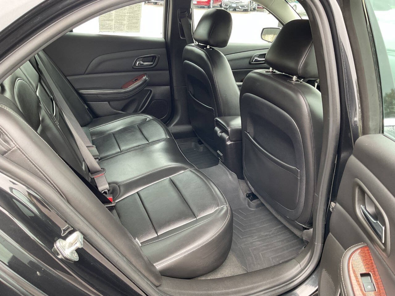 Used 2013 Chevrolet Malibu LTZ FWD image 36