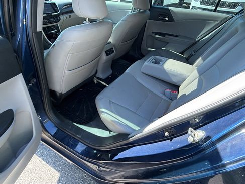 Used 2016 Honda Accord EX-L image 23