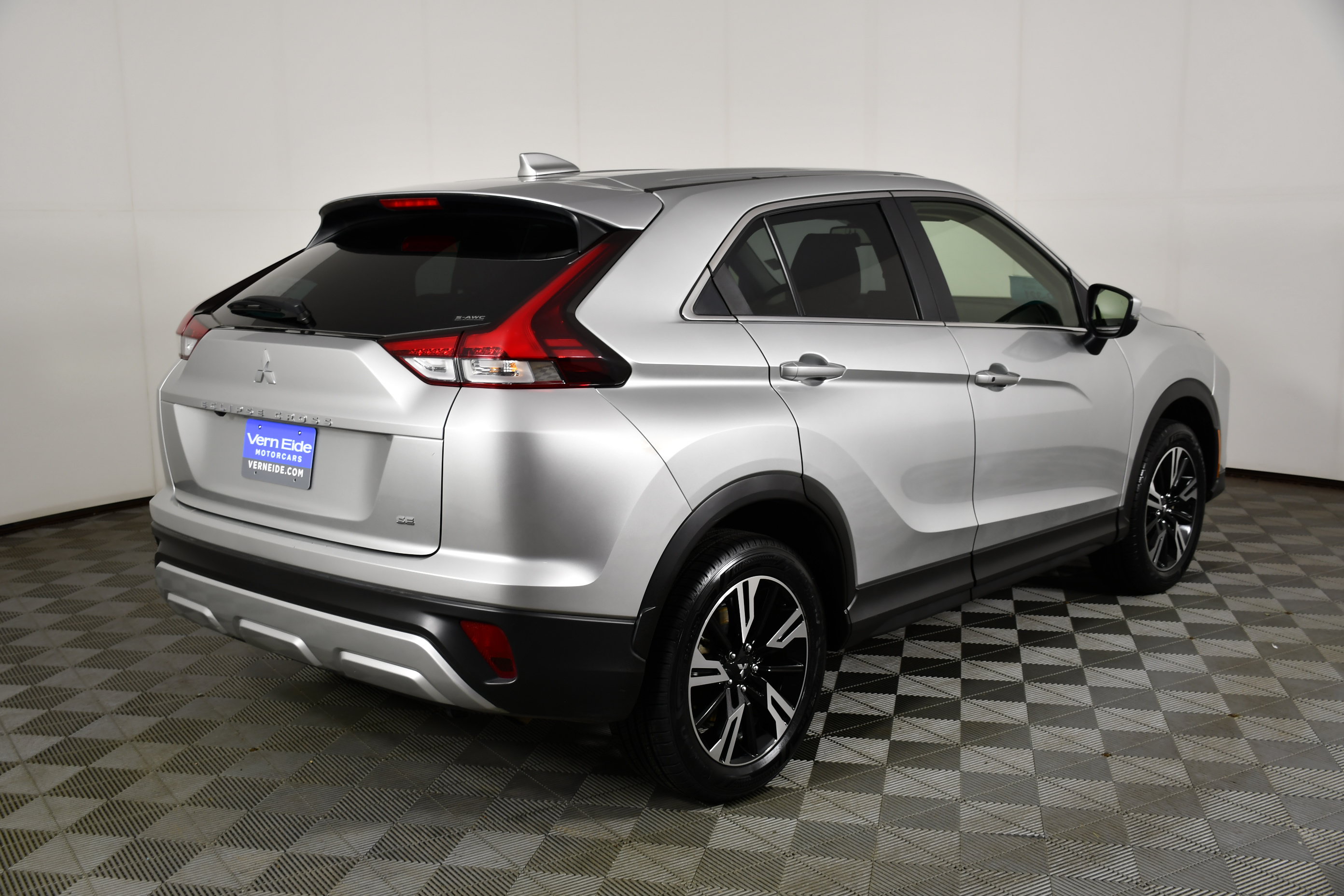 Used 2025 Mitsubishi Eclipse Cross SE AWD/4WD image 6