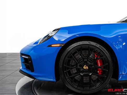 Used 2023 Porsche 911 Targa 4 GTS AWD/4WD image 16