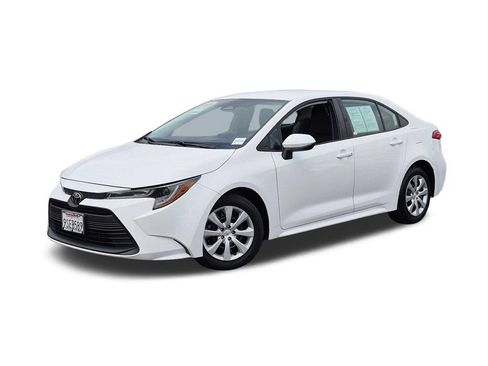 Used 2024 Toyota Corolla LE FWD image 1